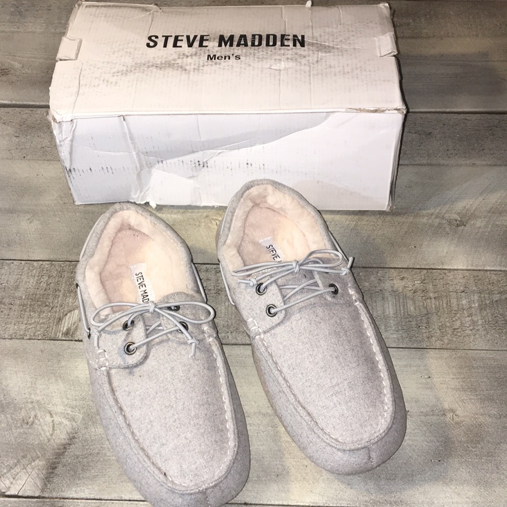 Steve Madden Men’s Slippers